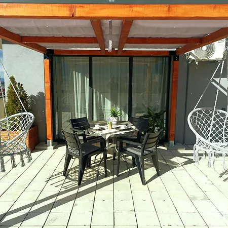 Penthouse View Infinity Apartment Brasov