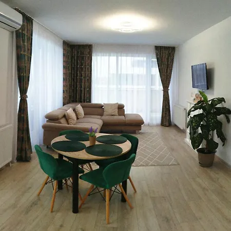 Апартаменты Penthouse View Infinity *